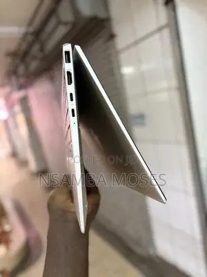 Laptop HP EliteBook x360 1030 G7 16GB Intel Core i5 SSD 512GB