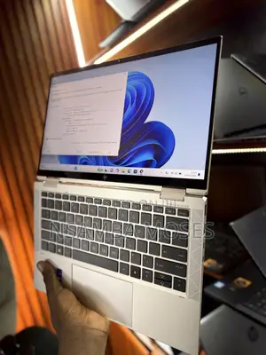 Laptop HP EliteBook x360 1030 G7 16GB Intel Core i5 SSD 512GB