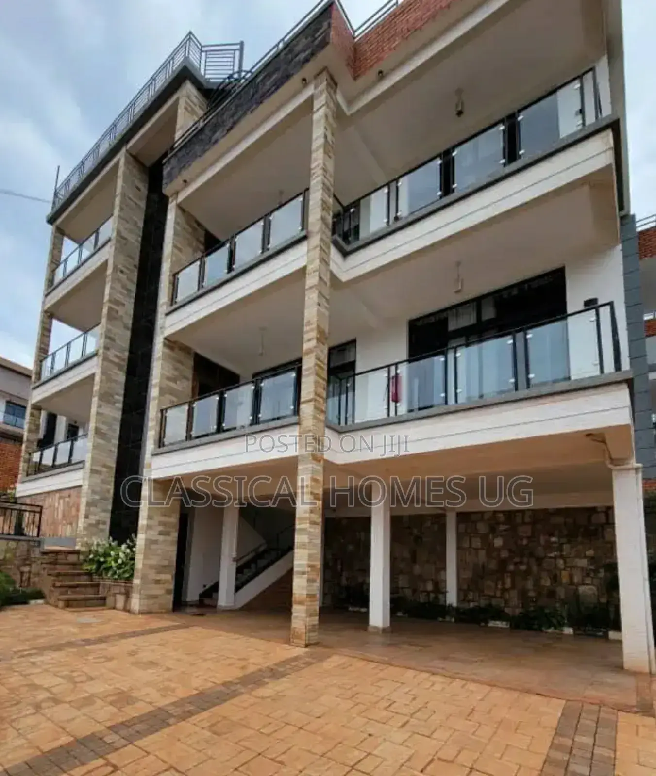 3bdrm Apartment in Muyenga, Central Division for rent