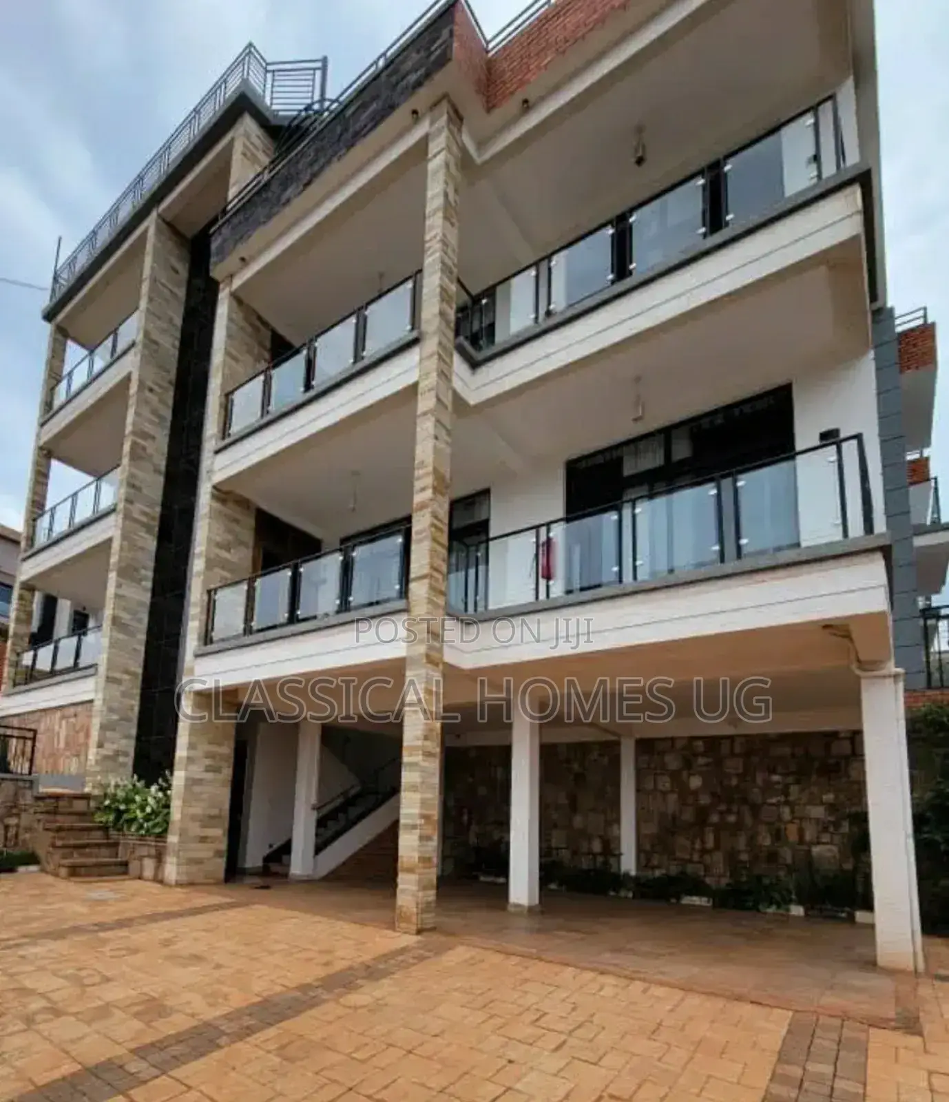 3bdrm Apartment in Muyenga, Central Division for rent