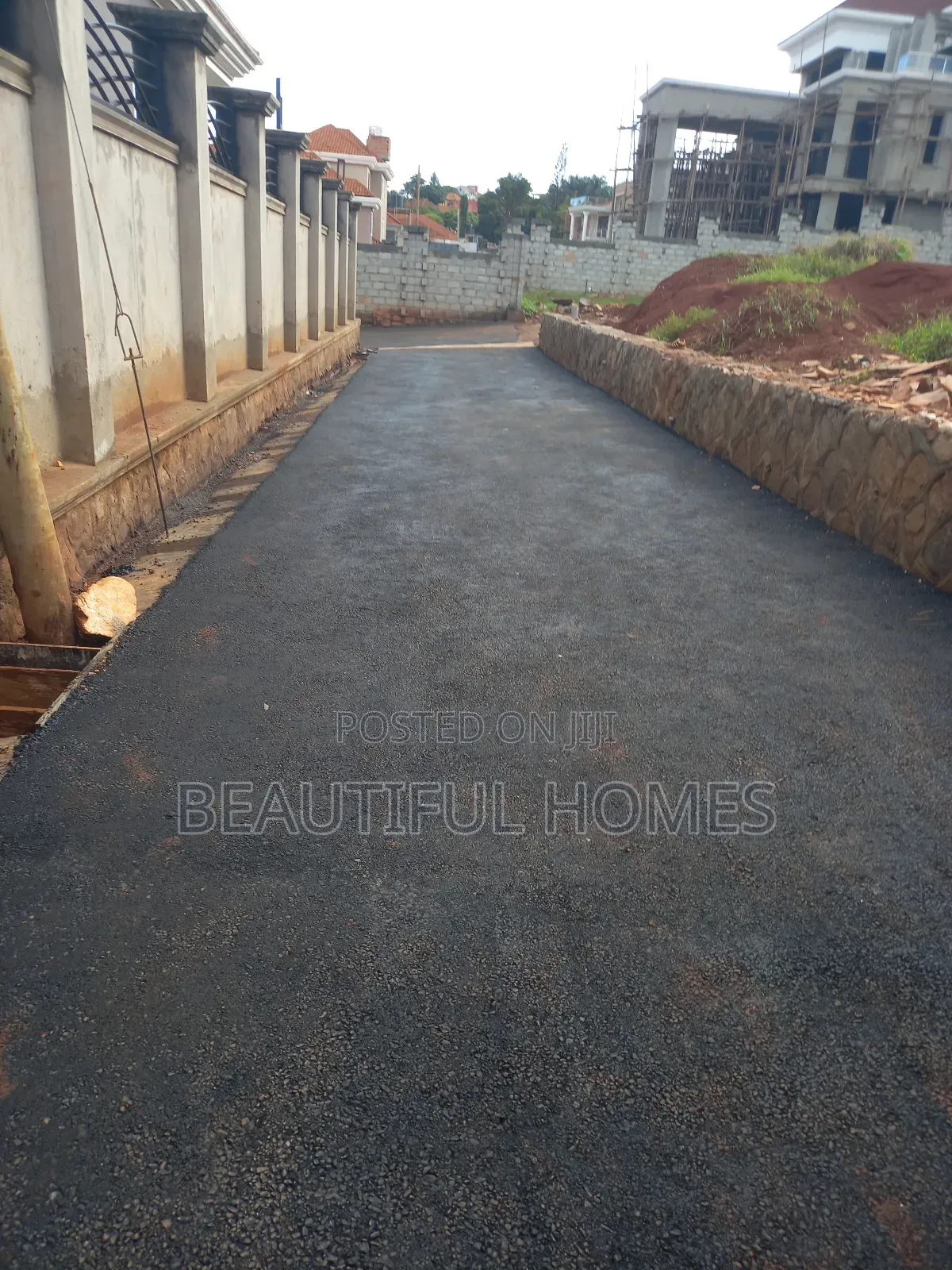 Furnished 6bdrm Duplex in Ntinda Corporate, Central Division for sale