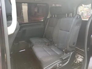 Toyota Noah 2.0 AWD (7 Seater) 2017 Maroon