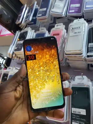 New Samsung Galaxy A30 32 GB Black