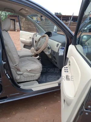Toyota Sienta 1.5 FWD 2007 Gray