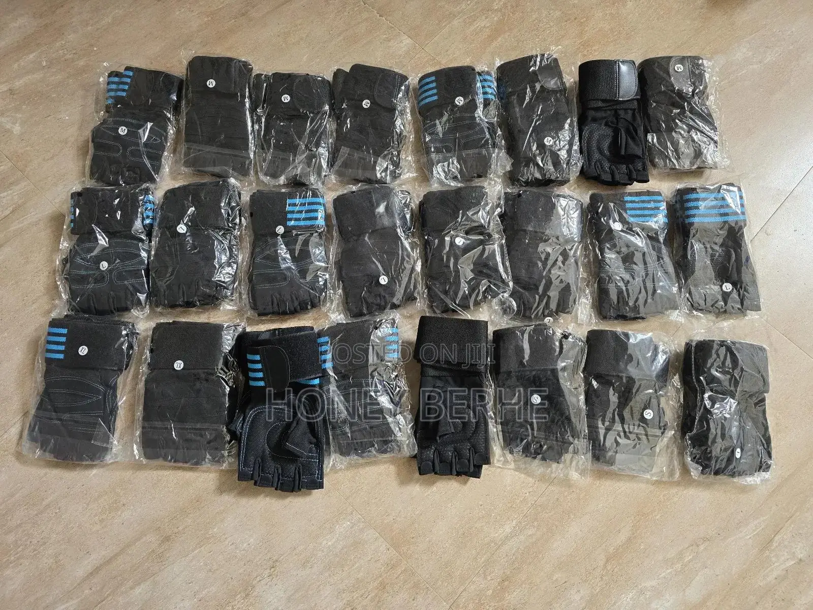 Gym Gloves and Straps