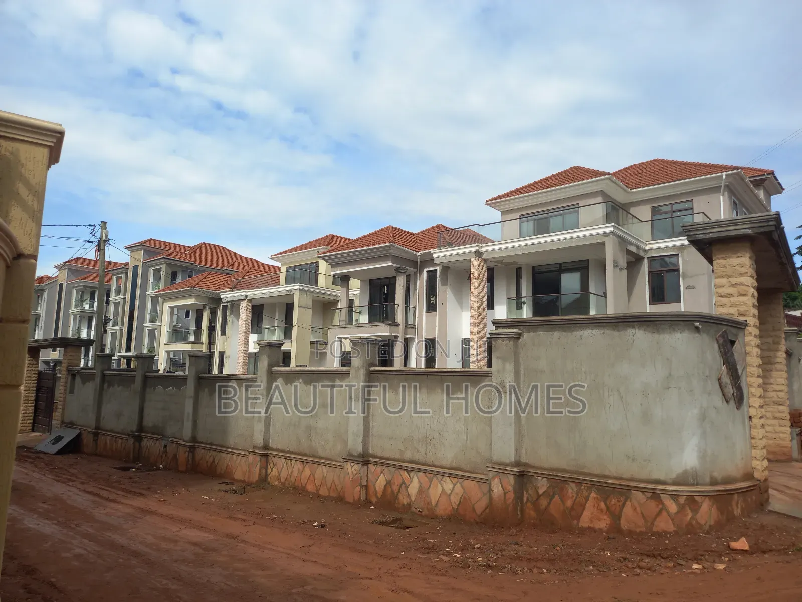 Furnished 6bdrm Mansion in Ntinda New, Central Division for sale