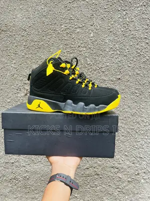 Air Jordan 9 Retro