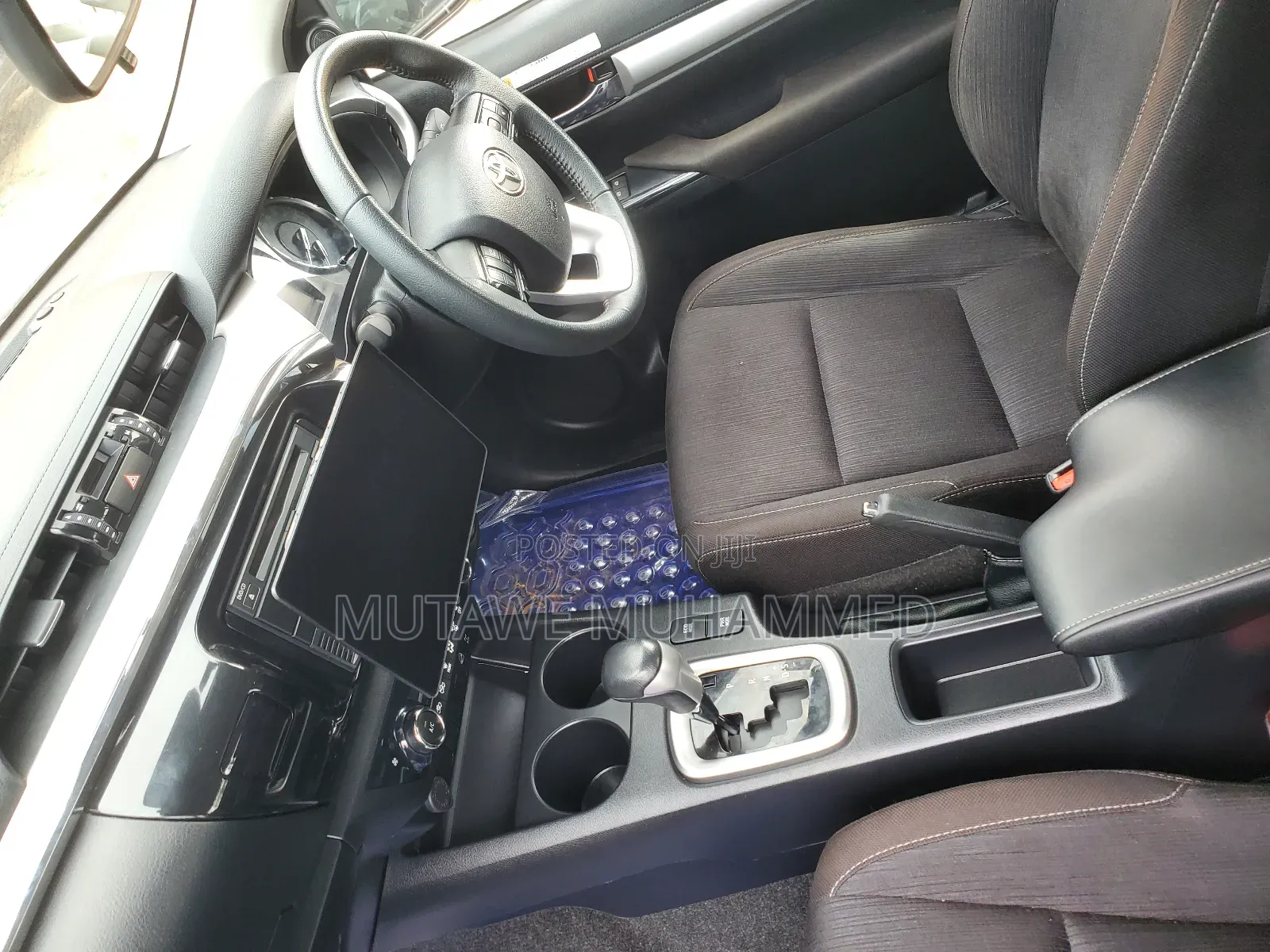 Toyota Hilux 2016 White