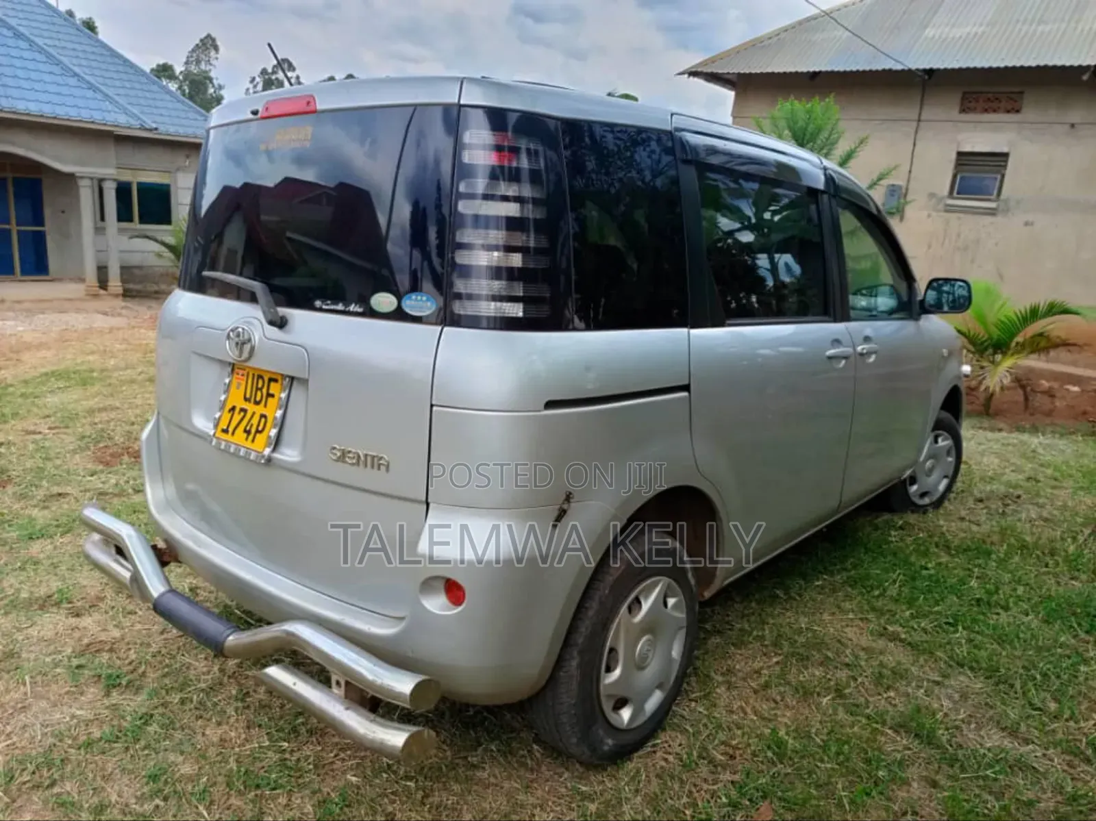 Toyota Sienta 1.5 AWD 2006 Silver