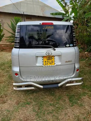Toyota Sienta 1.5 AWD 2006 Silver
