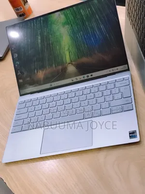 New Laptop Dell XPS 13 16GB Intel Core i7 SSD 512GB