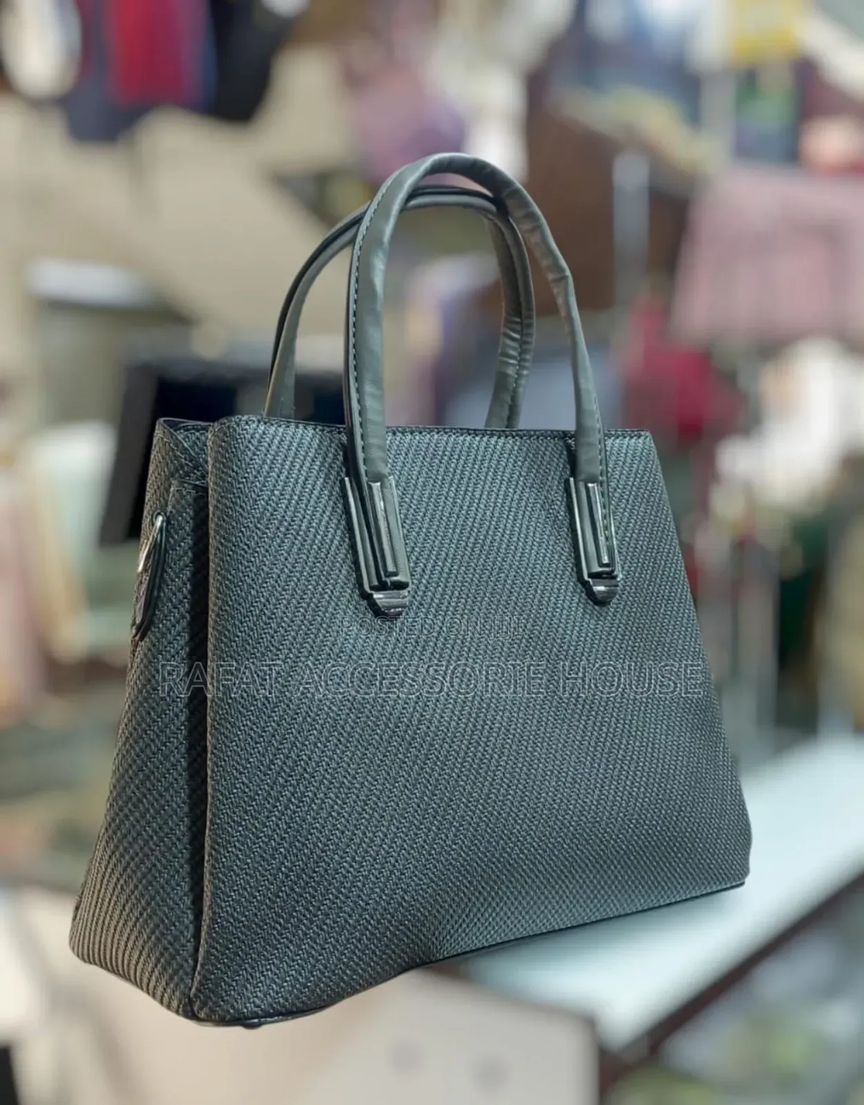 Pure Leather Ladys Classic Bag- Multicolor