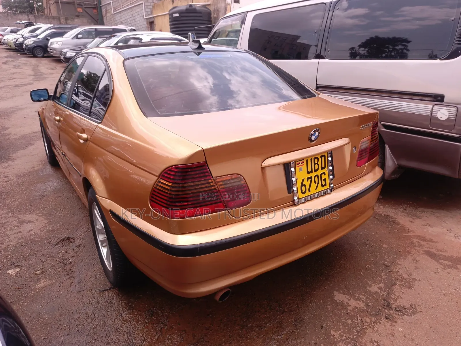 BMW 318i 2006 Gold