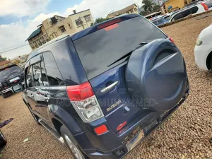 Suzuki Escudo 2010 Blue
