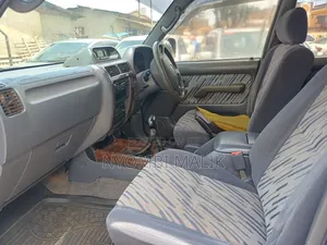 Toyota Land Cruiser Prado 2004 Blue