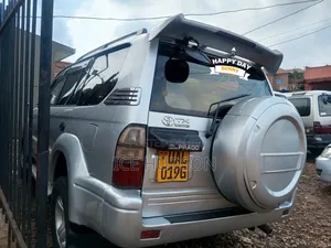 Toyota Land Cruiser Prado 1999 Silver