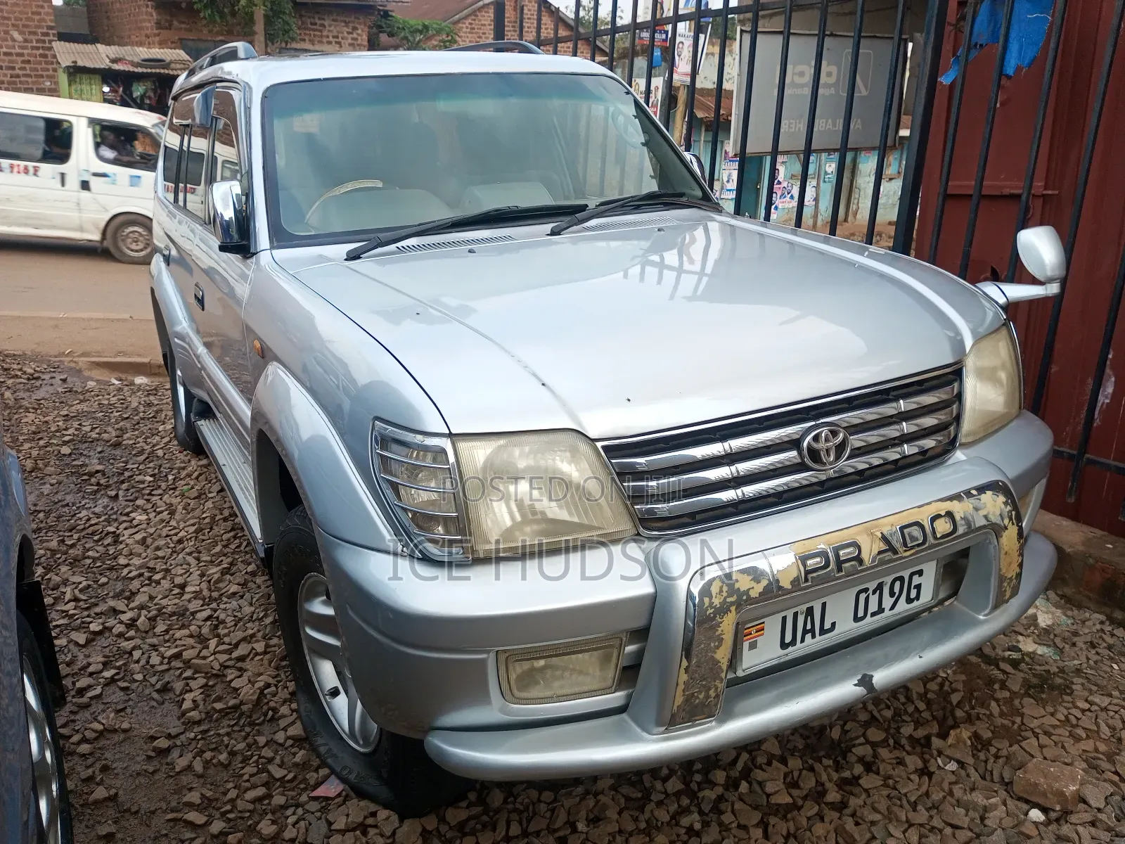 Toyota Land Cruiser Prado 1999 Silver