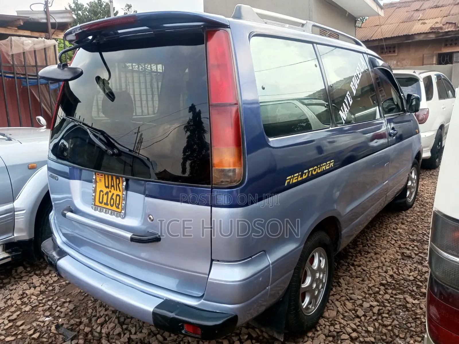 Toyota Noah 2002 Blue