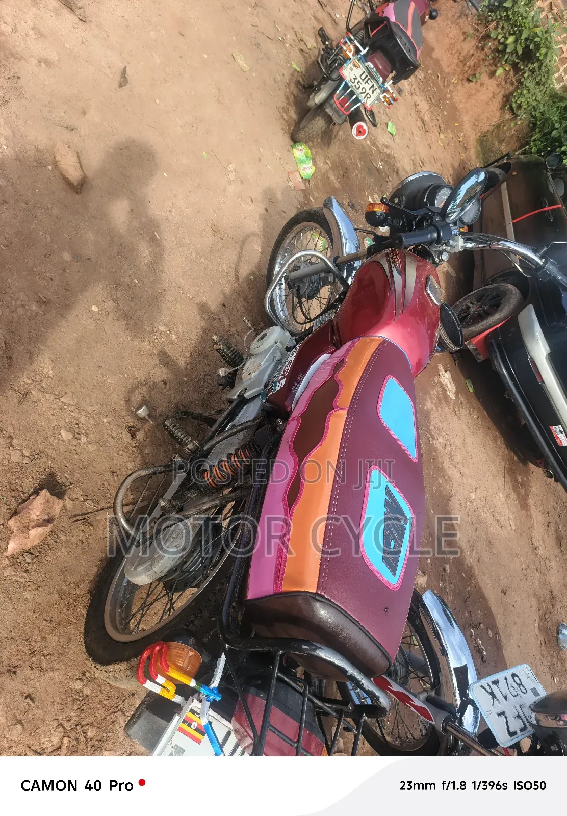 Bajaj Boxer 100 2024 Red