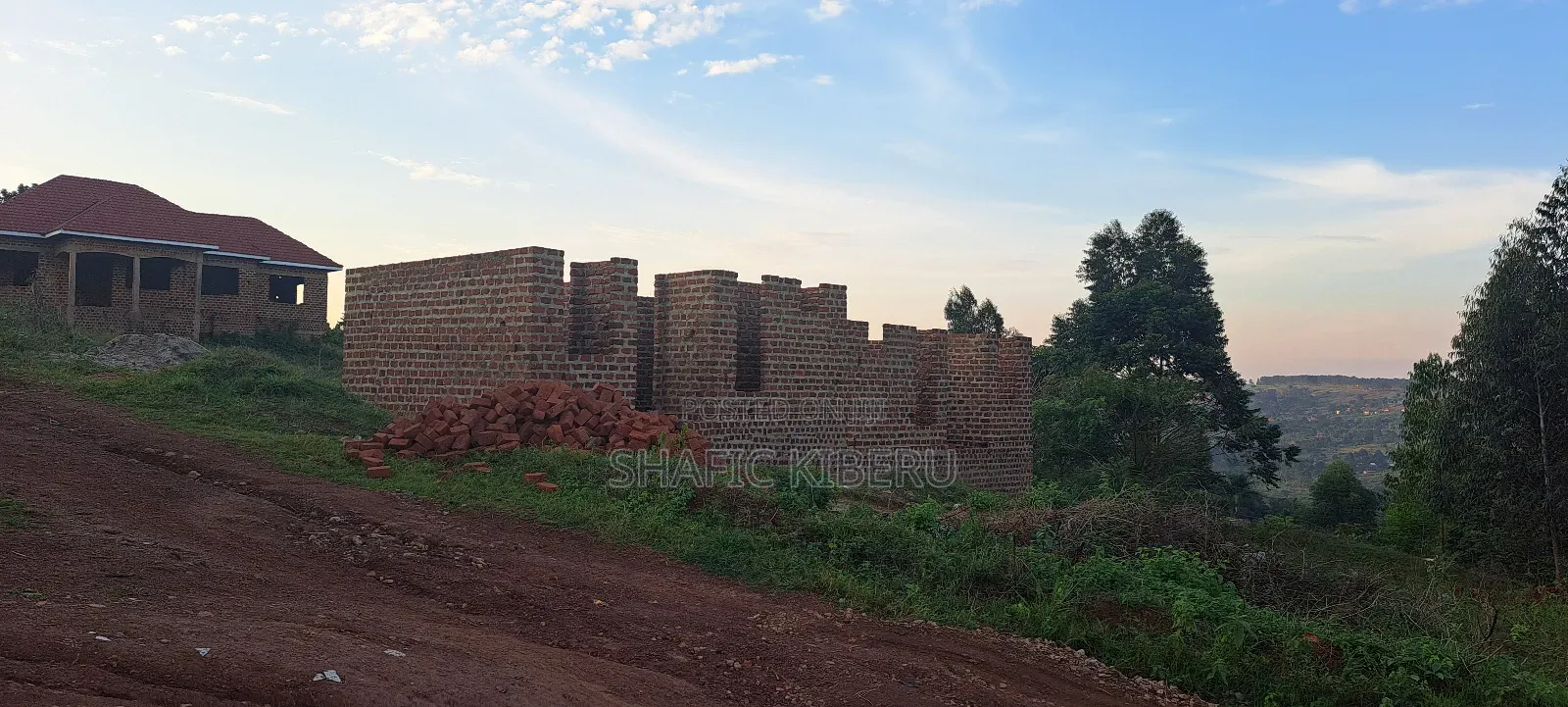 50 by 100 in Kyasanku Mpigi