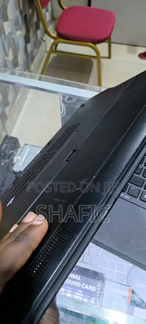 New Laptop Dell Latitude 7400 16GB Intel Core i5 SSHD+SSD 500GB