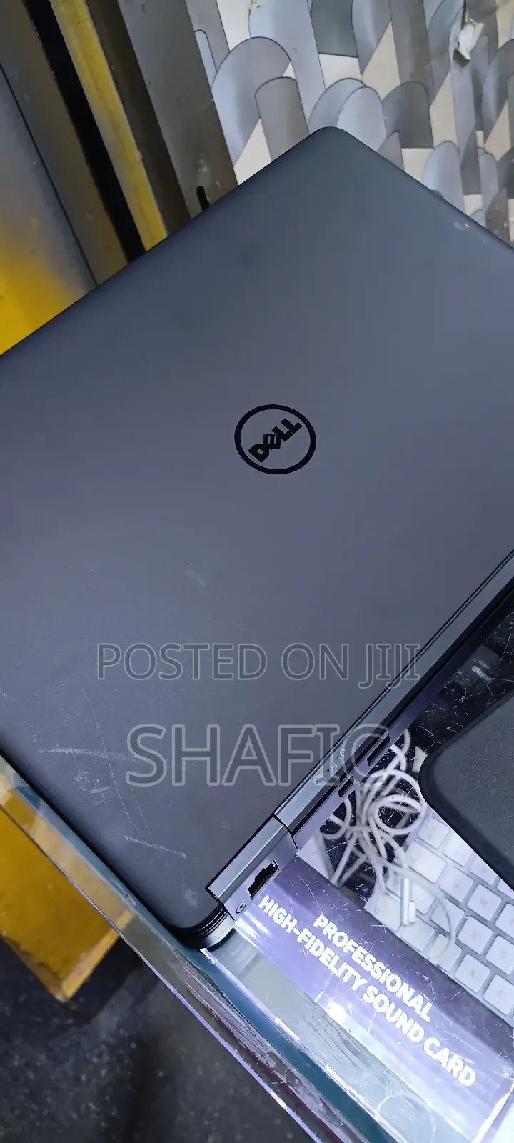 New Laptop Dell Latitude 7400 16GB Intel Core i5 SSHD+SSD 500GB