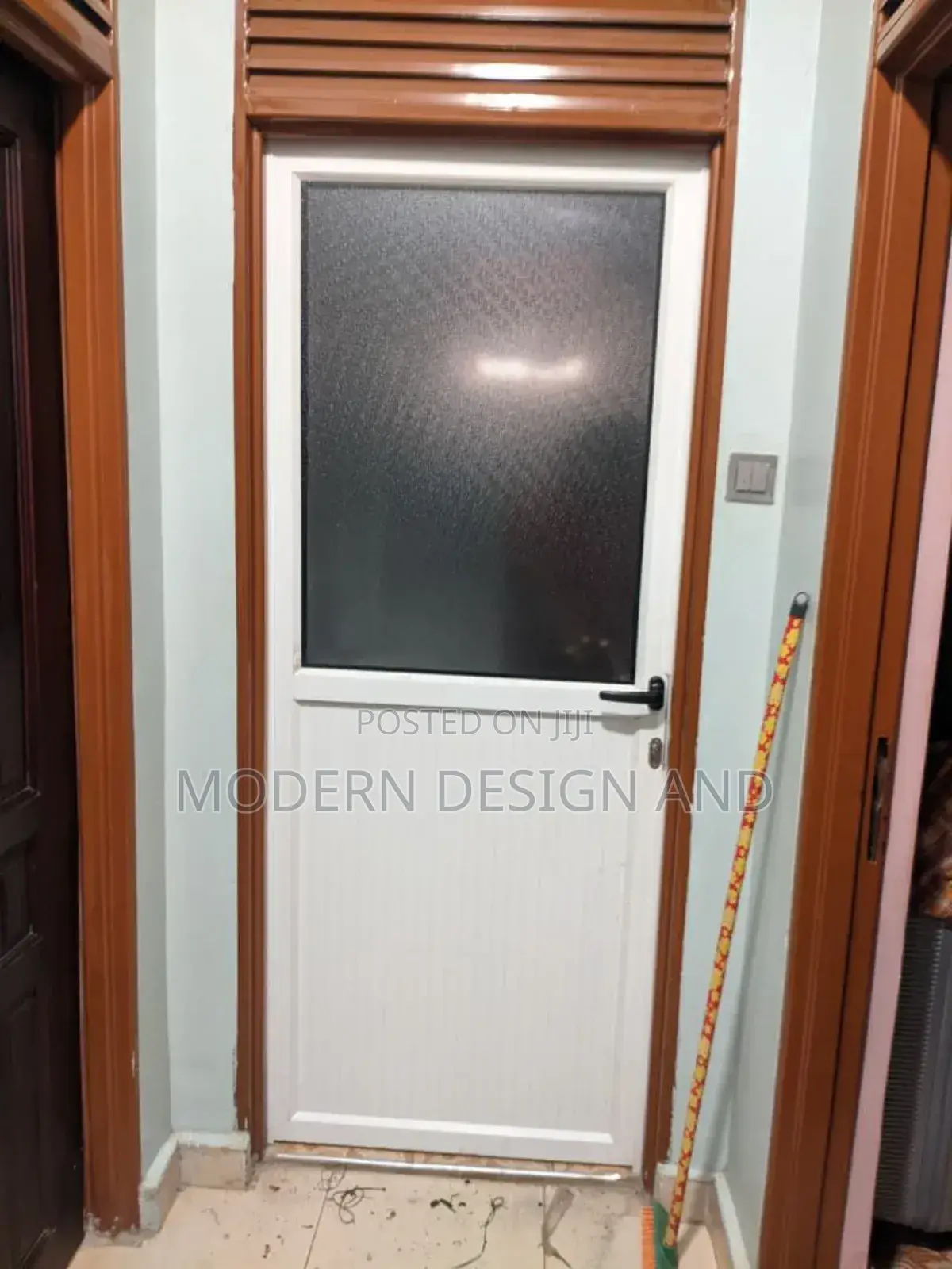 Door Aluminium Board And Glass Swinging