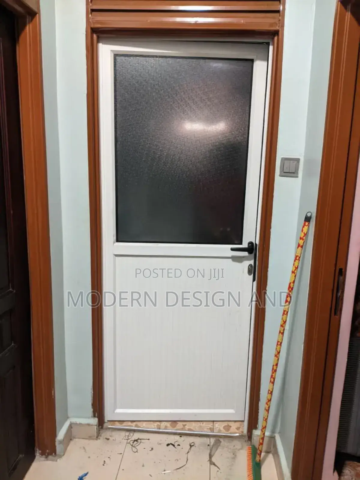 Door Aluminium Board And Glass Swinging