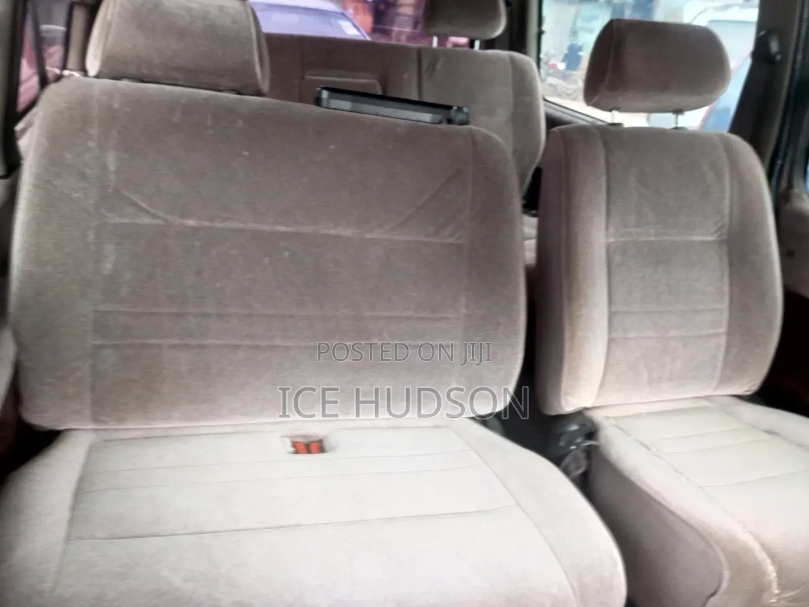 Toyota HiAce 2003 White