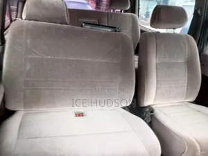 Toyota HiAce 2003 White