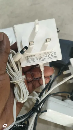 Uk Used Collection of Linksys Brand Ac Power 12v Adapters