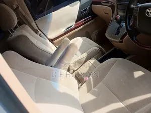 Toyota Alphard 2008 Silver