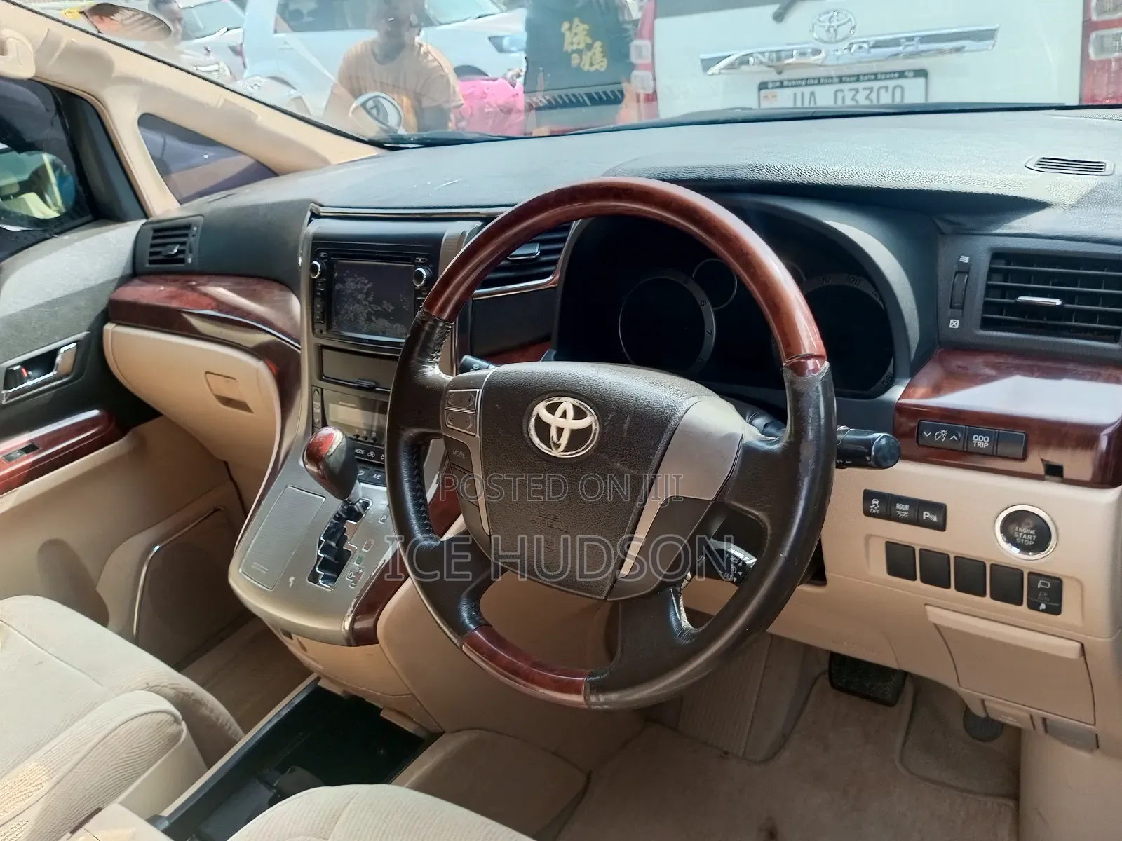 Toyota Alphard 2008 Silver