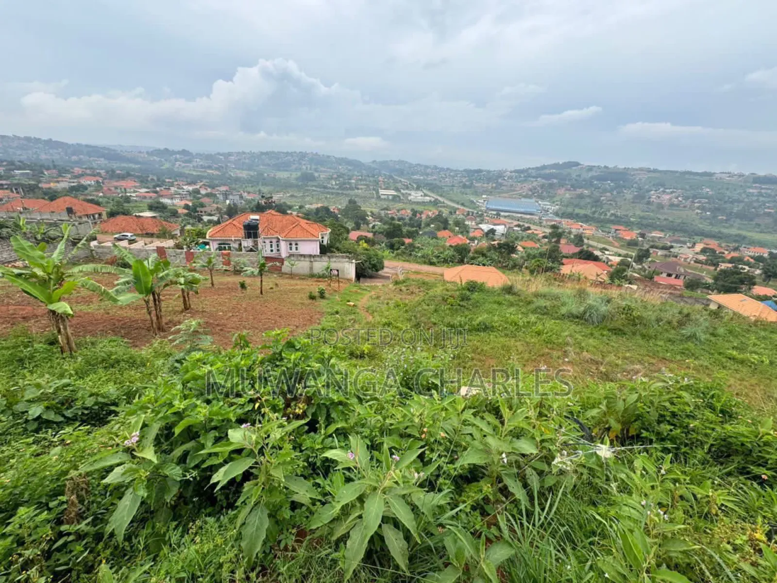 Plot on Sale in Bwebajja