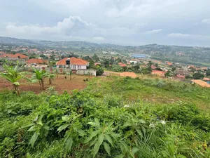 Plot on Sale in Bwebajja