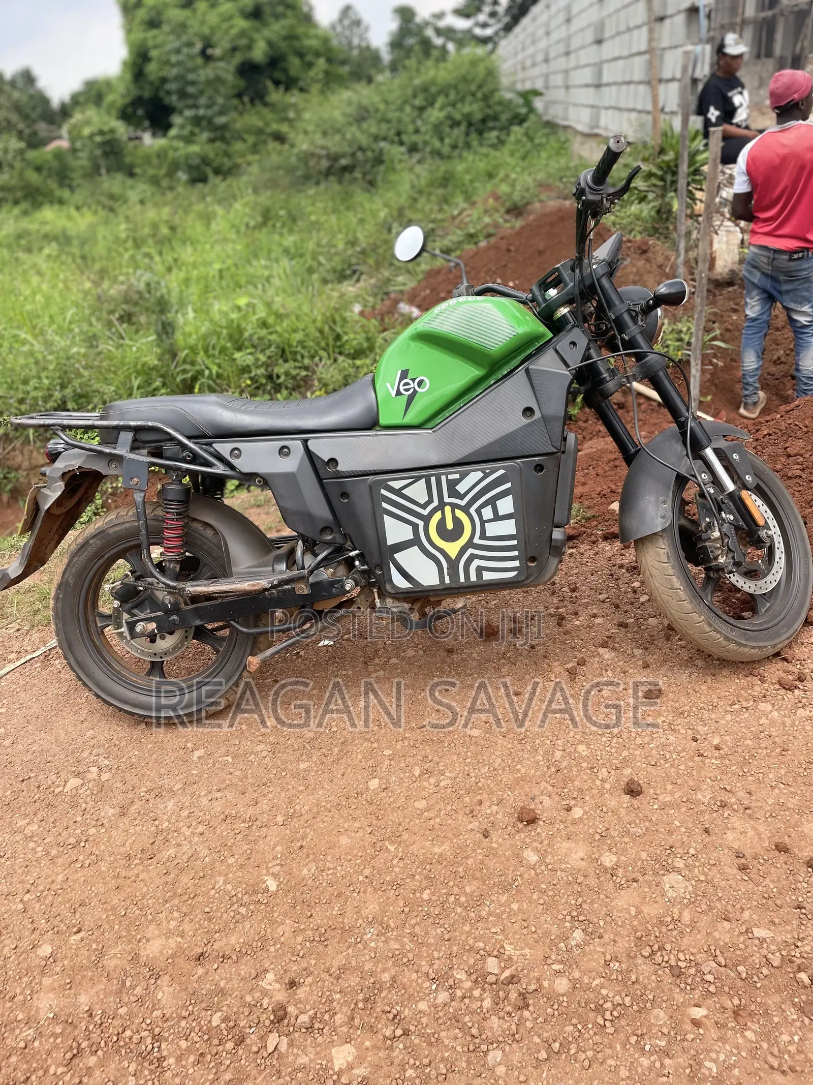 Bajaj Boxer 100 2023 Green