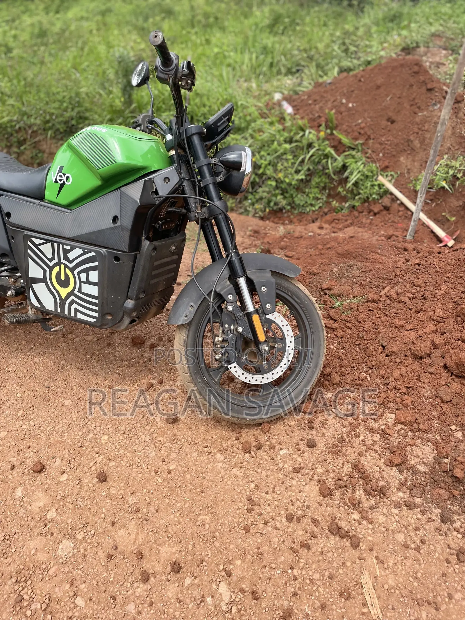 Bajaj Boxer 100 2023 Green