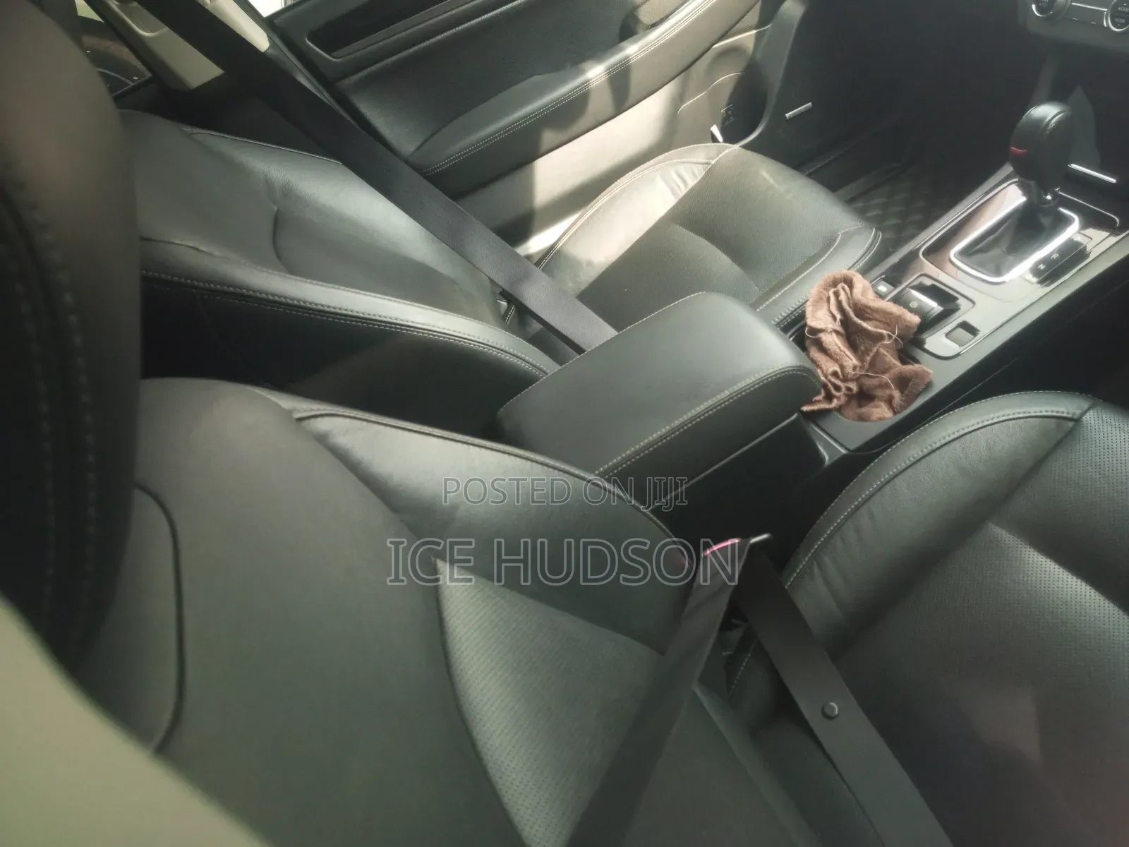 Subaru Legacy 2010 Gray