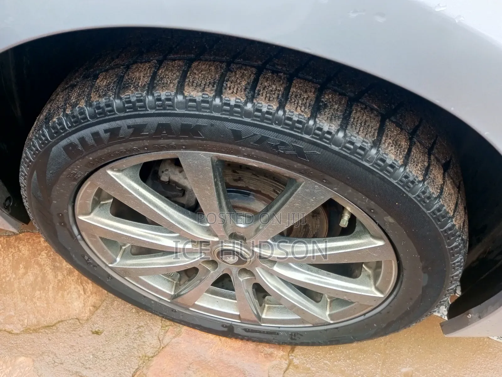 Subaru Legacy 2010 Gray