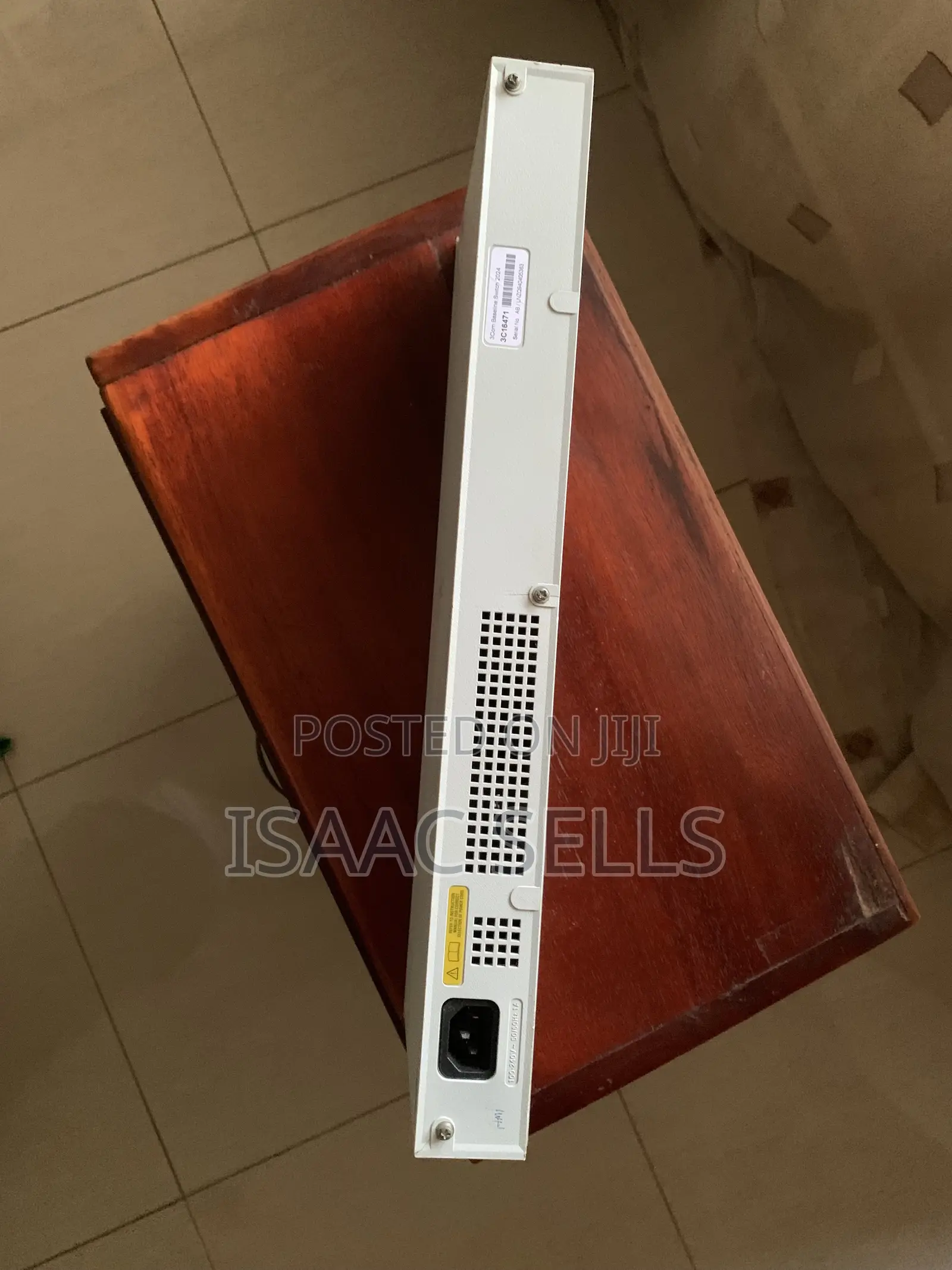 24-Port Lan Network Switch (3com Baseline 2024) – Good Condition