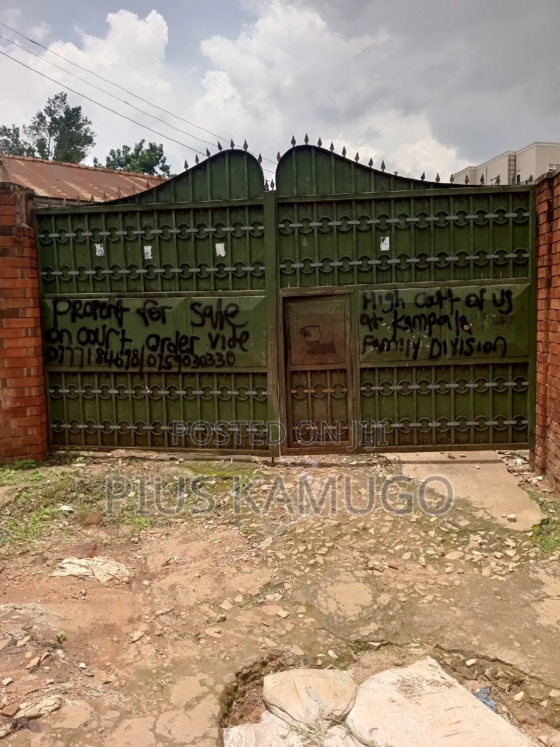 3bdrm Bungalow in Namugoona, Rubaga for sale