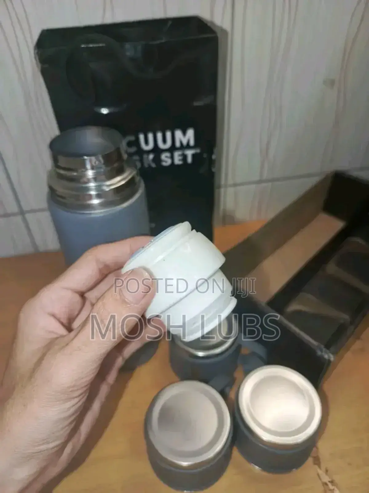 Executive Vacuum Gift Set With 3 Extra Cups