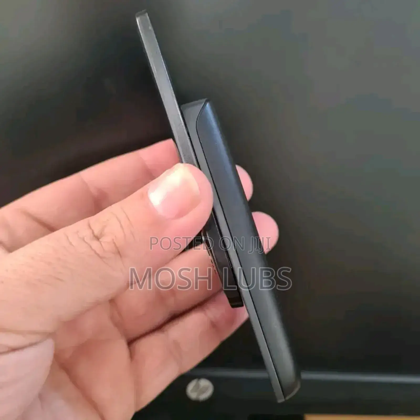 New Nokia 2220 slide Black