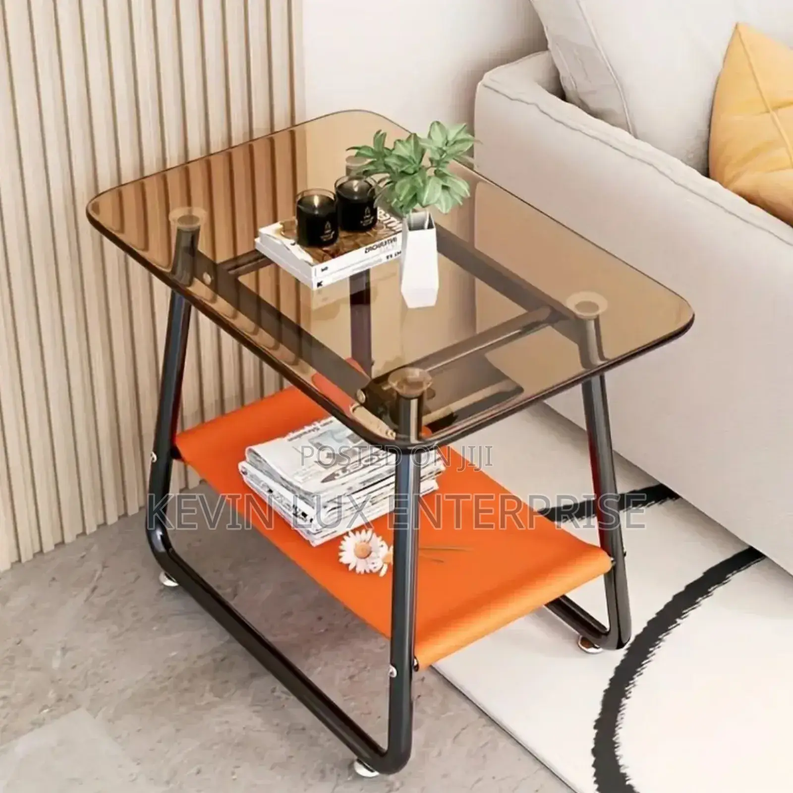Lounge Table