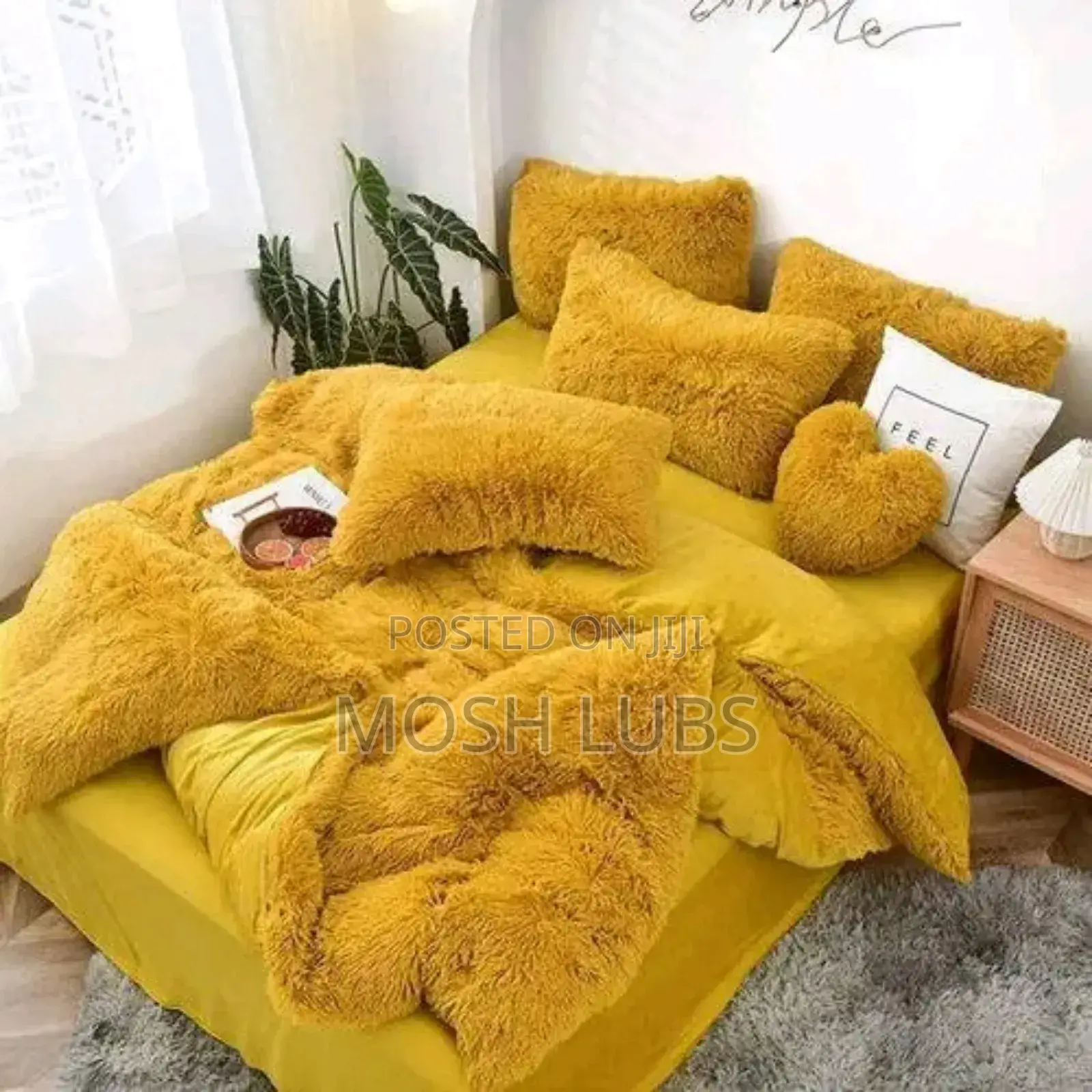 6pcs Plushy Duve Cover Set