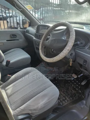 Toyota Noah 2001 Black