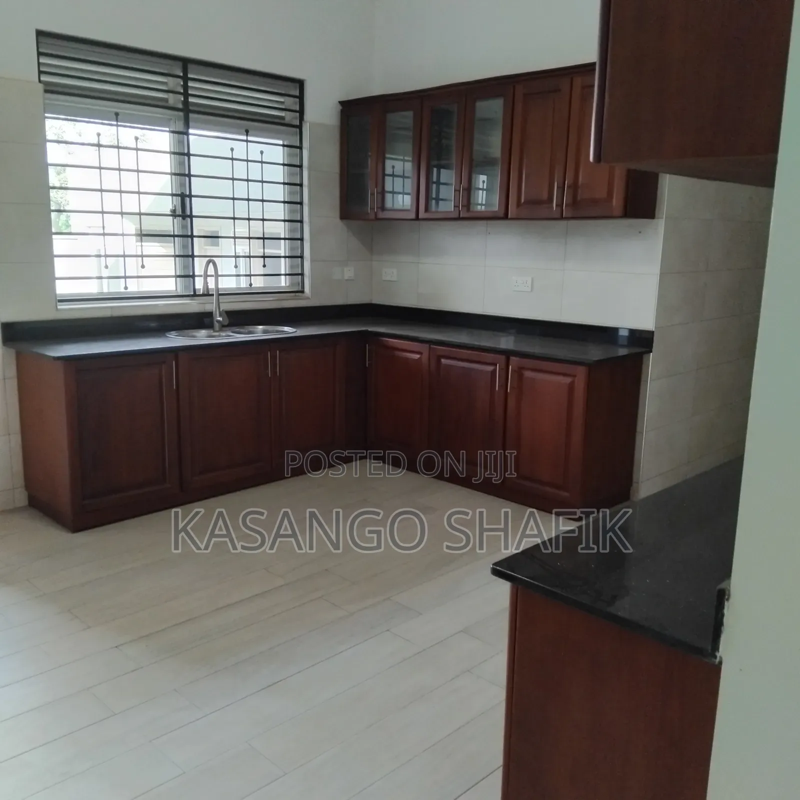 4bdrm House in Kira for sale