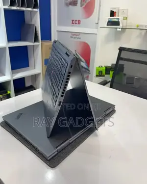 New Laptop Lenovo Thinkpad X1 Yoga 8GB Intel Core i7 SSD 256GB