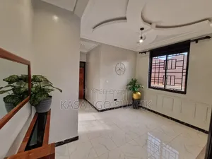 4bdrm Duplex in Kira for sale