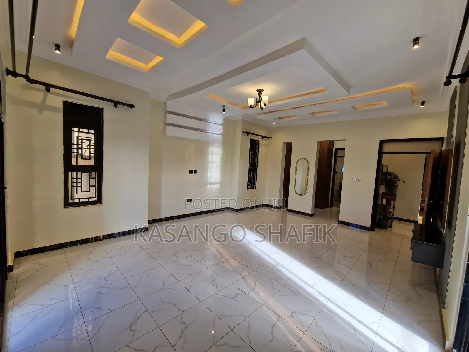 4bdrm Duplex in Kira for sale